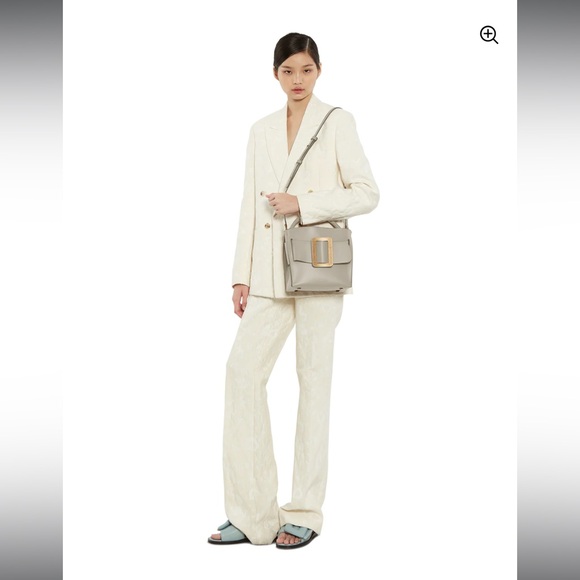 BOYY Devon 21 Tortora Gold Hardware Nude Bucket Bag Style - Picture 15 of 15